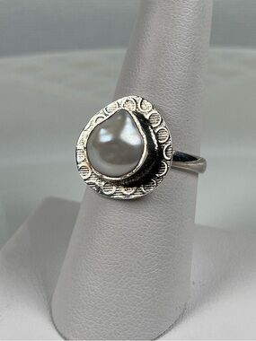 Solid 925 Sterling Silver Freshwater Pearl Gemstone Ring Size 7.75